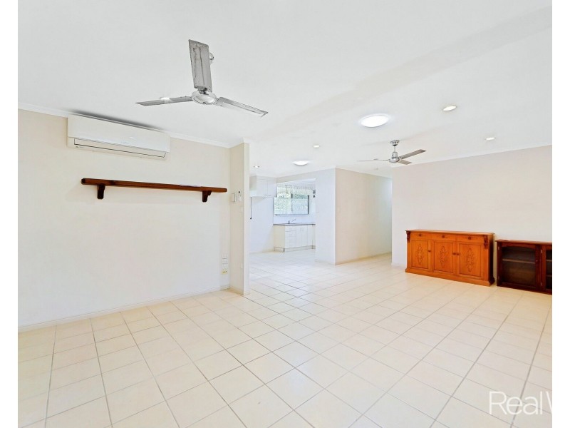 15 Craft Street, Avenell Heights QLD 4670