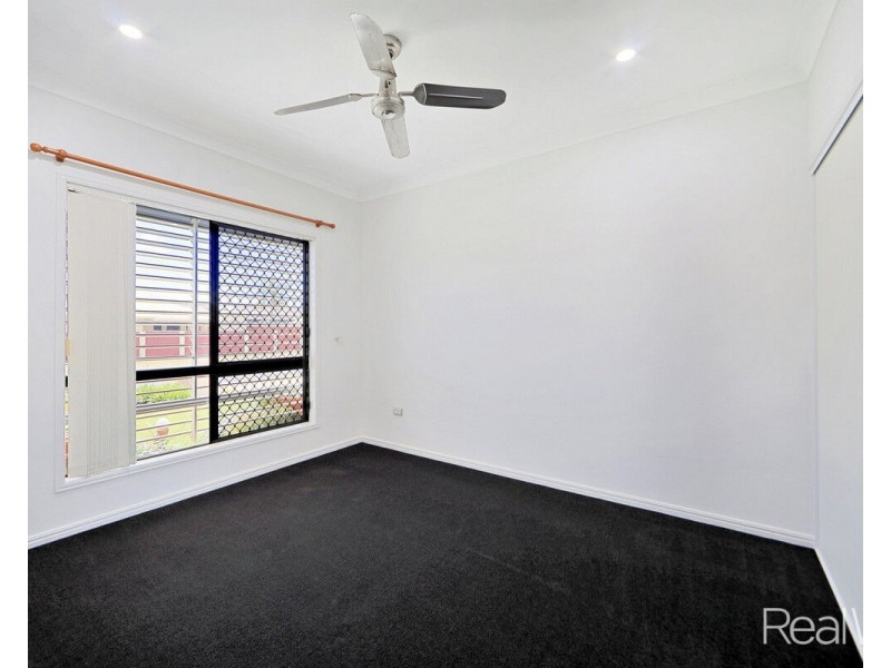 18 Serenity Drive, Kalkie QLD 4670