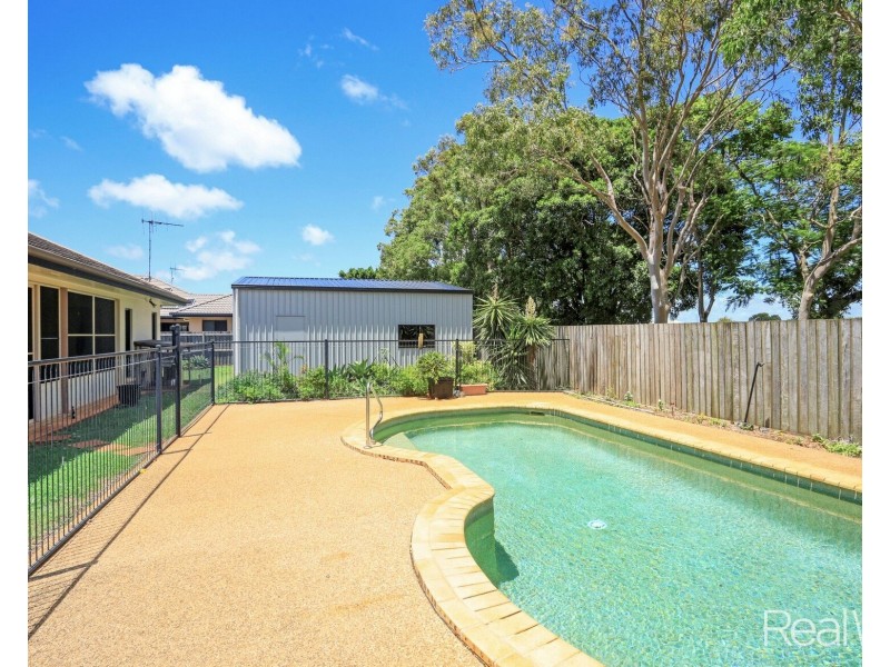 18 Serenity Drive, Kalkie QLD 4670