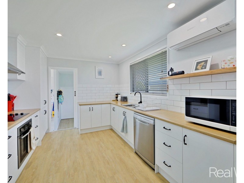 2 Wilmoth Street, Kepnock QLD 4670