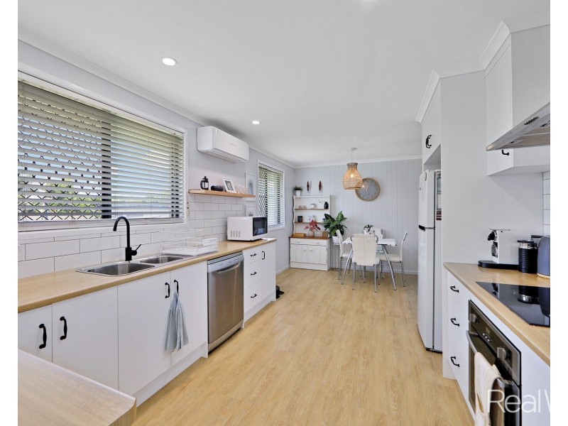 2 Wilmoth Street, Kepnock QLD 4670