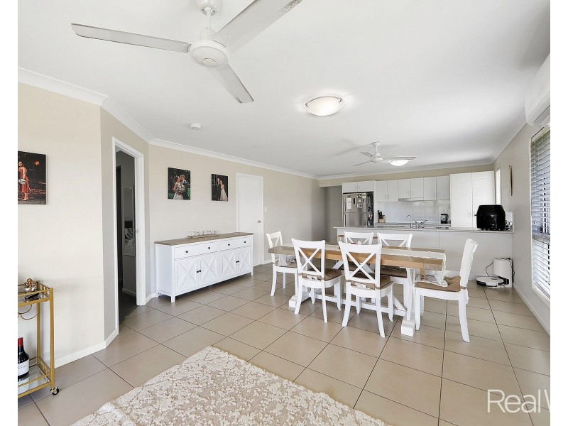 64 Neville Drive, Branyan QLD 4670
