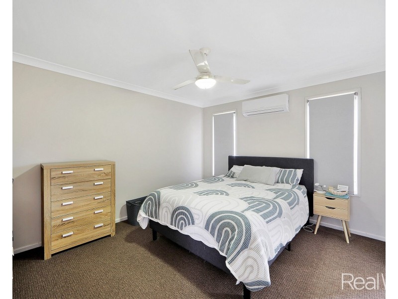 64 Neville Drive, Branyan QLD 4670