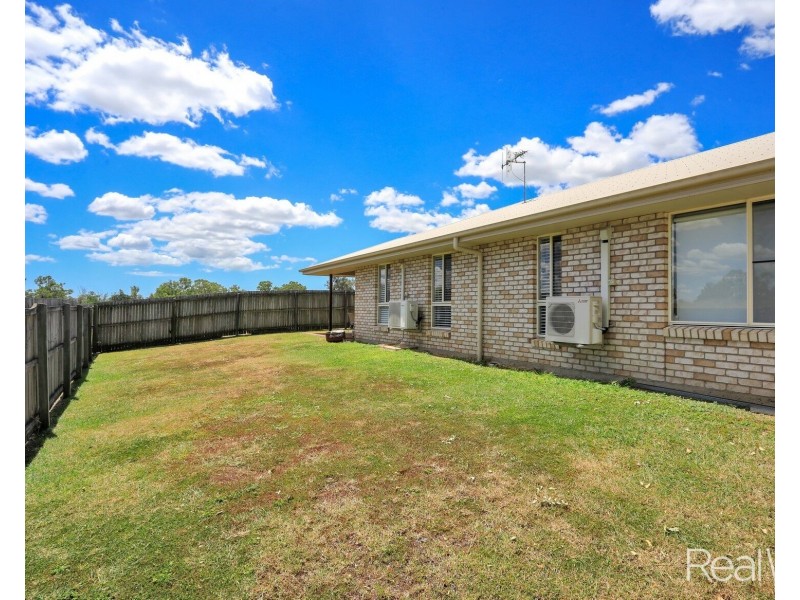 64 Neville Drive, Branyan QLD 4670