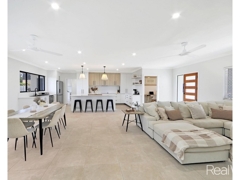 250 Avoca Road, Avoca QLD 4670