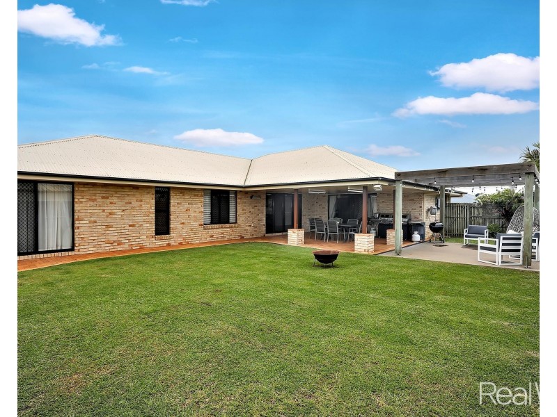 27 Chancellor Drive, Avenell Heights QLD 4670