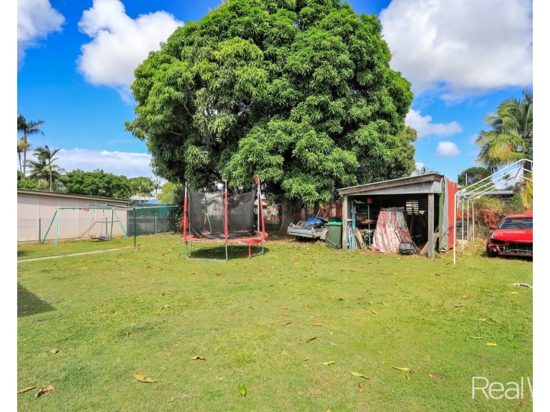8 Bell Street, Bundaberg South QLD 4670