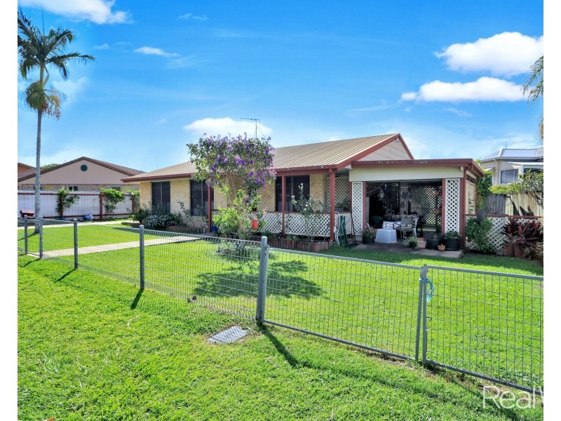 17 Burnett Street, Bundaberg South QLD 4670
