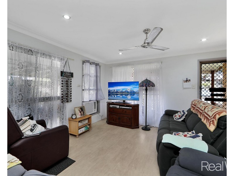 17 Burnett Street, Bundaberg South QLD 4670