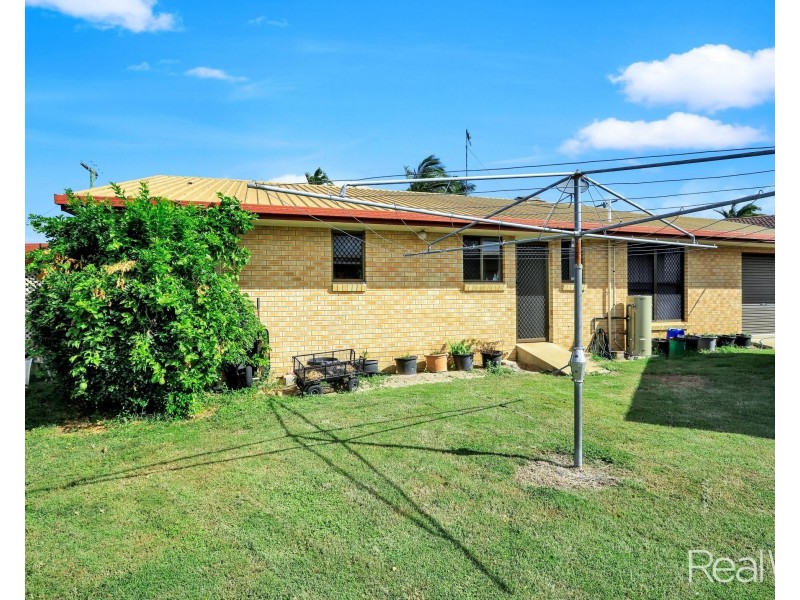 17 Burnett Street, Bundaberg South QLD 4670