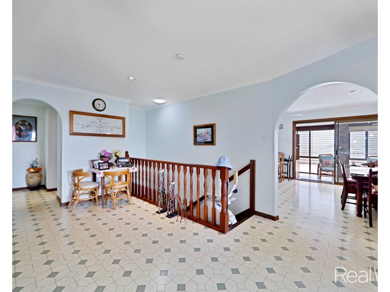 4 Panorama Drive, Qunaba QLD 4670