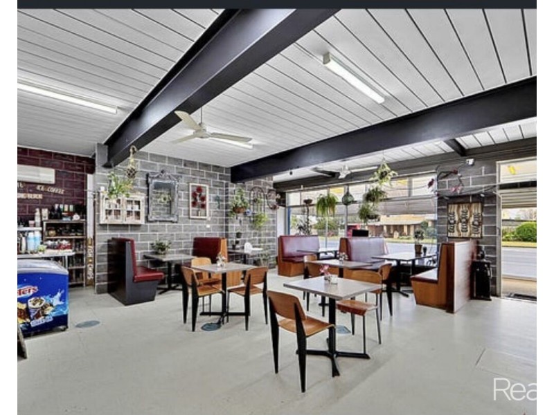 2 Fairymead Road, Bundaberg North QLD 4670