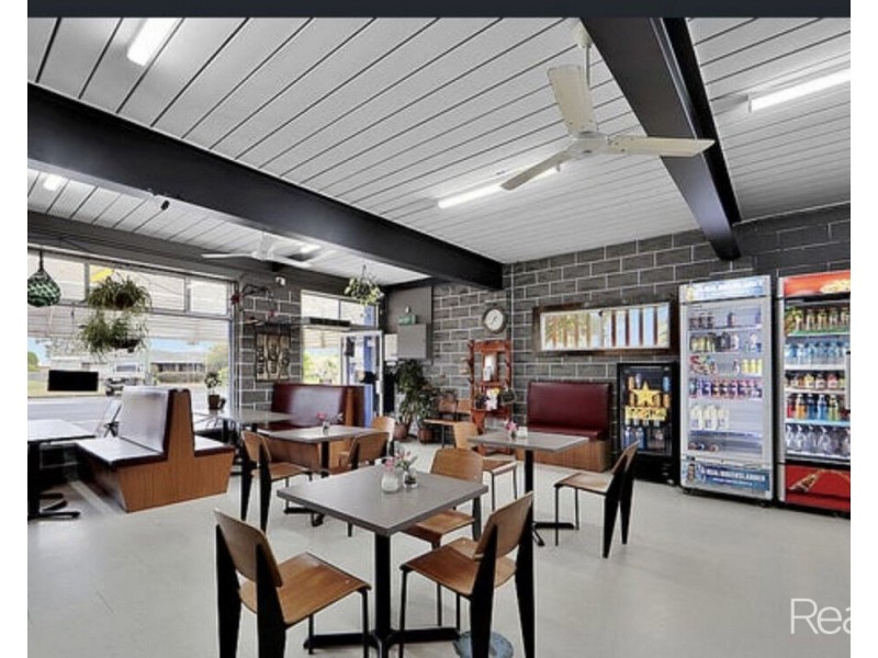 2 Fairymead Road, Bundaberg North QLD 4670