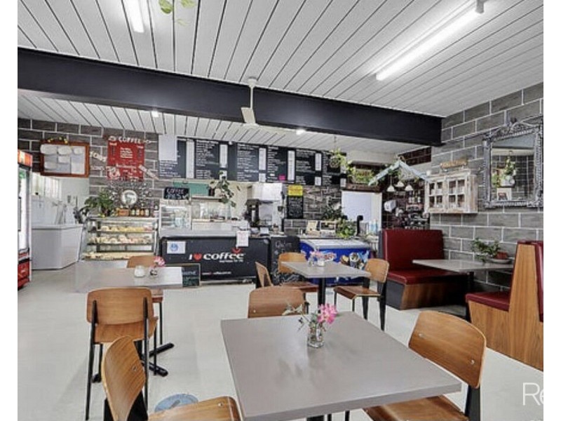 2 Fairymead Road, Bundaberg North QLD 4670