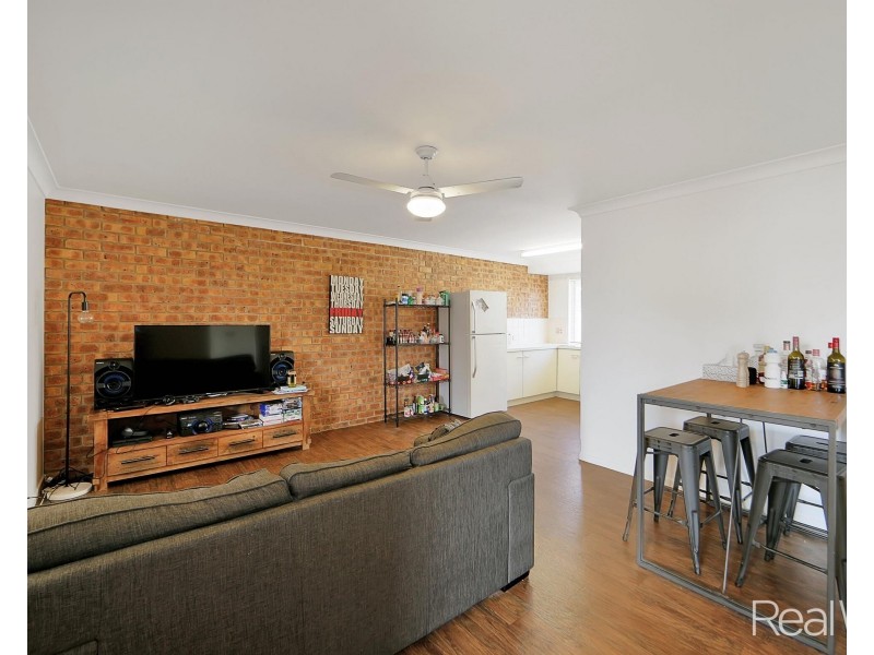 1/74 Burnett Street, Bundaberg South QLD 4670