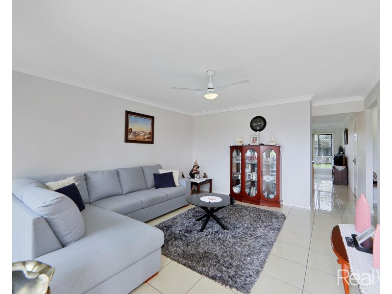 45 Searle Street, Thabeban QLD 4670