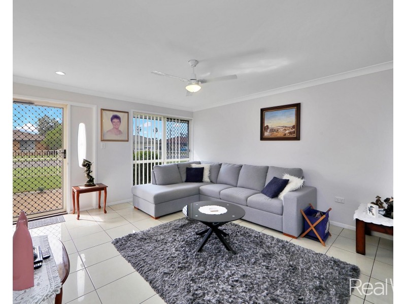 45 Searle Street, Thabeban QLD 4670