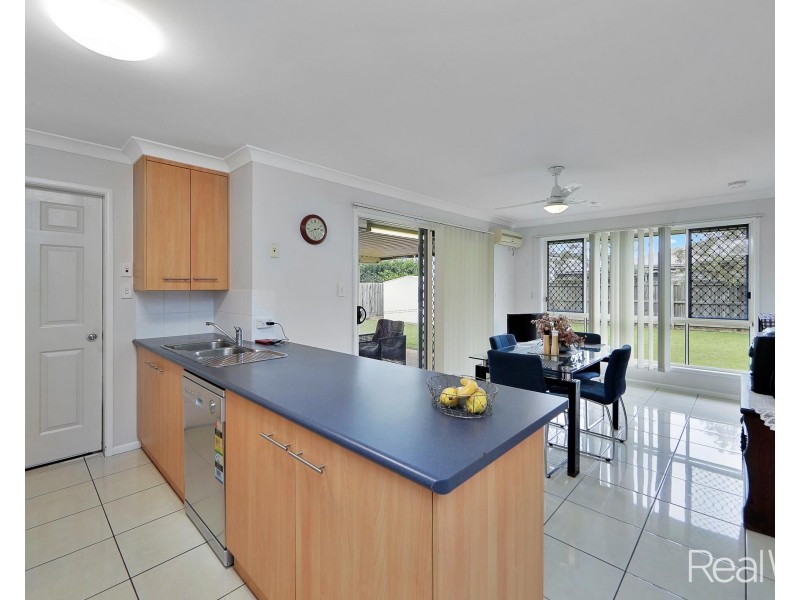 45 Searle Street, Thabeban QLD 4670