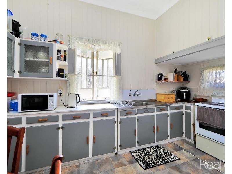 18 Nott Street, Norville QLD 4670