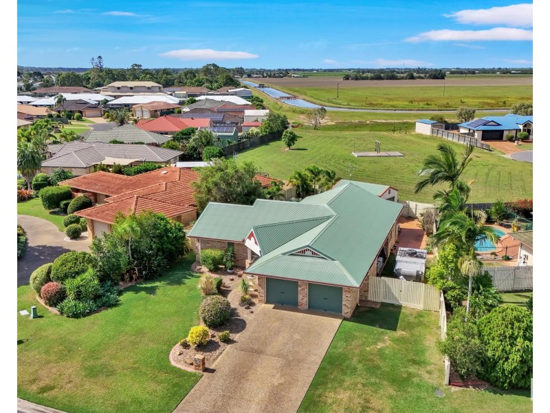 10 Chancellor Drive, Avenell Heights QLD 4670