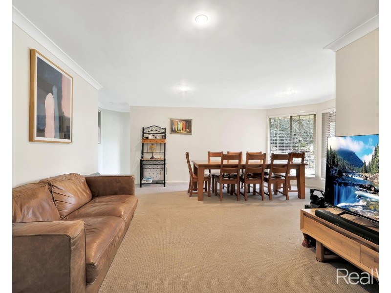 10 Chancellor Drive, Avenell Heights QLD 4670