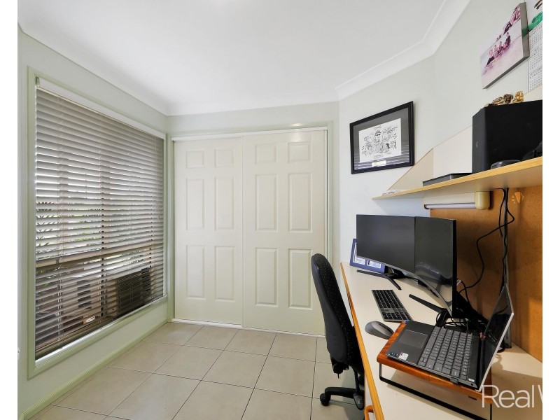 10 Chancellor Drive, Avenell Heights QLD 4670