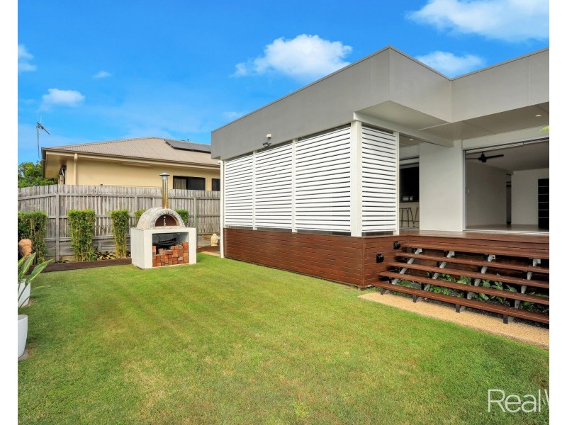 4 Camplin Court, Branyan QLD 4670
