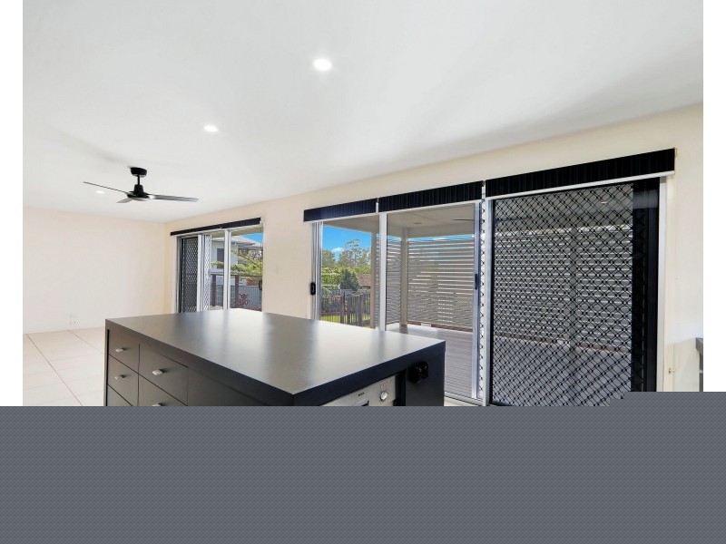 4 Camplin Court, Branyan QLD 4670