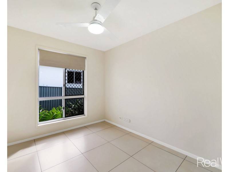 4 Camplin Court, Branyan QLD 4670