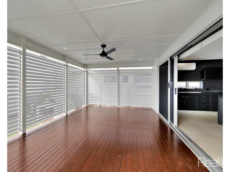 4 Camplin Court, Branyan QLD 4670