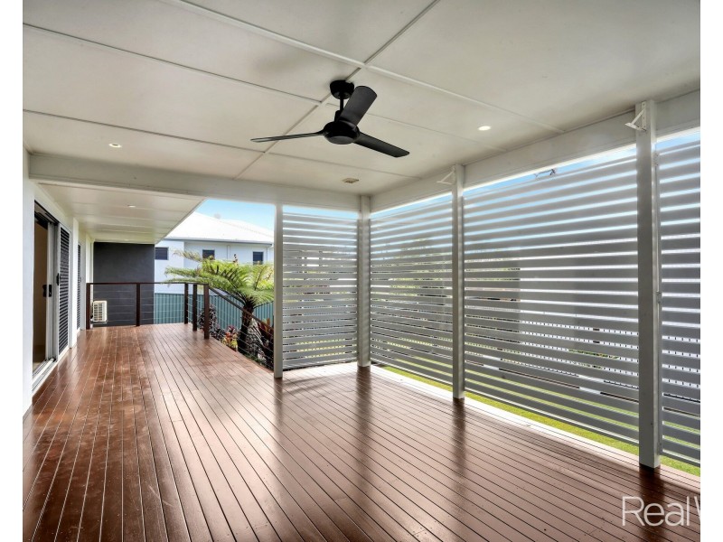 4 Camplin Court, Branyan QLD 4670