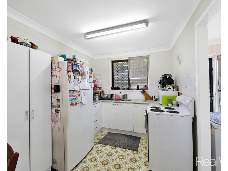 36 Greenwood Street, Kepnock QLD 4670