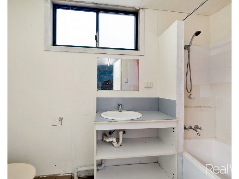 6 De Ville Court, South Bingera QLD 4670
