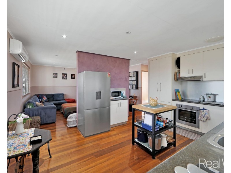 54 Vasey Street, Avenell Heights QLD 4670