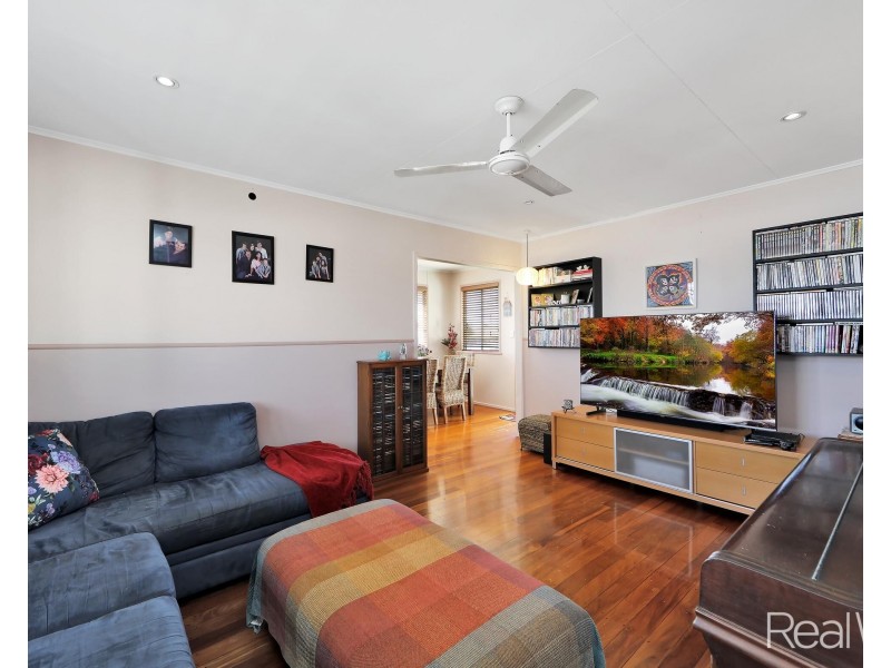 54 Vasey Street, Avenell Heights QLD 4670