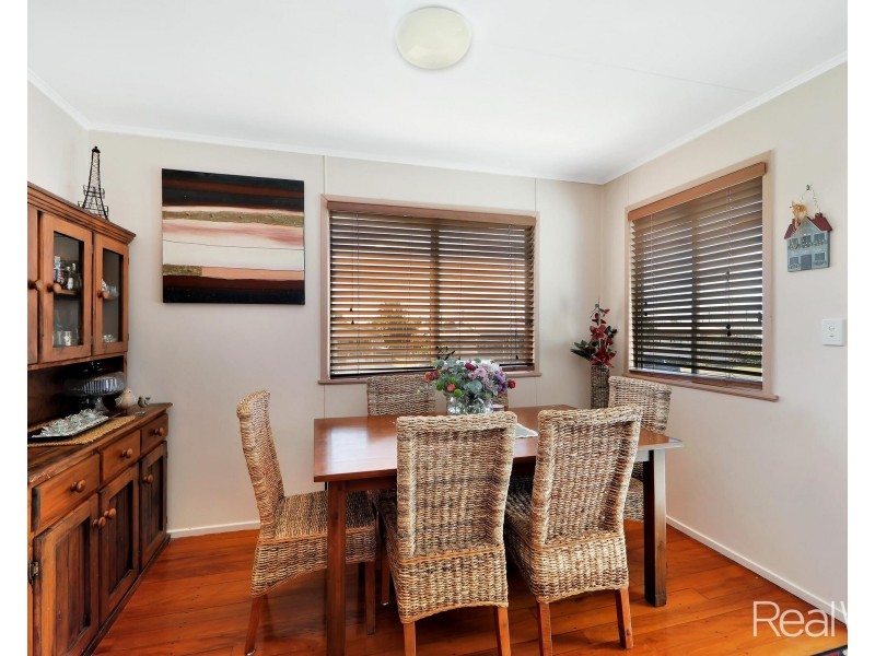 54 Vasey Street, Avenell Heights QLD 4670