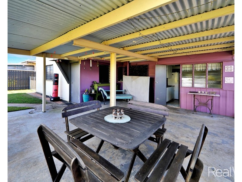 54 Vasey Street, Avenell Heights QLD 4670