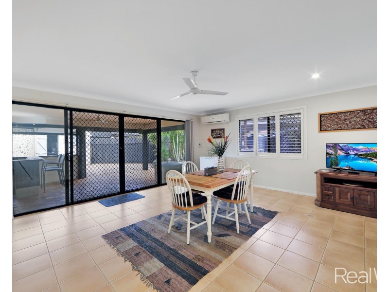 80 Chancellor Drive, Avenell Heights QLD 4670