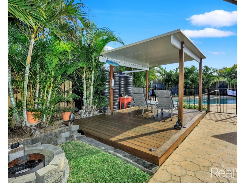 80 Chancellor Drive, Avenell Heights QLD 4670