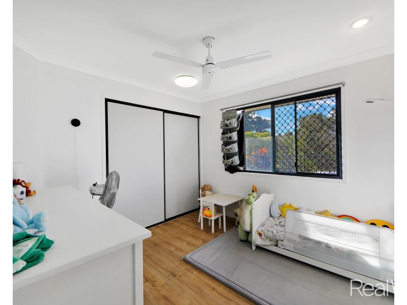 17 Pinto Avenue, Branyan QLD 4670