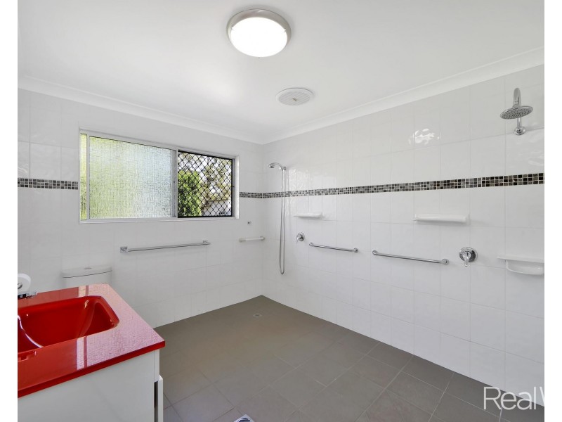 21 Sharon Park Lane, Sharon QLD 4670