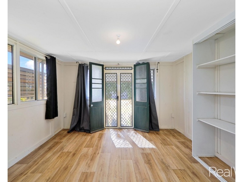 26 McCracken Street, Walkervale QLD 4670