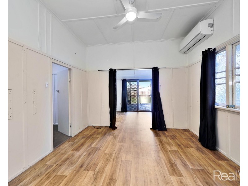26 McCracken Street, Walkervale QLD 4670