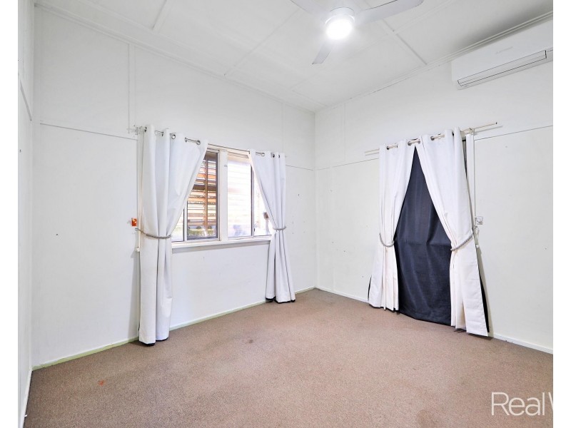 26 McCracken Street, Walkervale QLD 4670