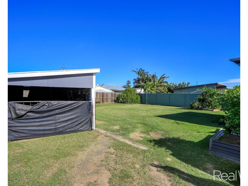 26 McCracken Street, Walkervale QLD 4670
