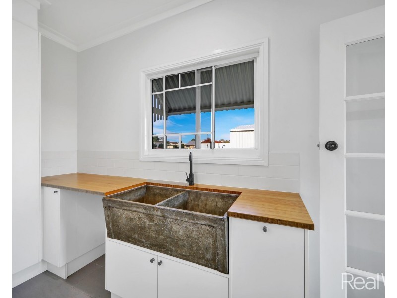 1 Laack Street, Kepnock QLD 4670
