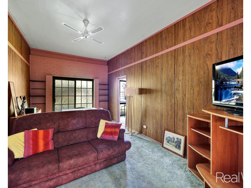 7 Gooburrum Road, Gooburrum QLD 4670