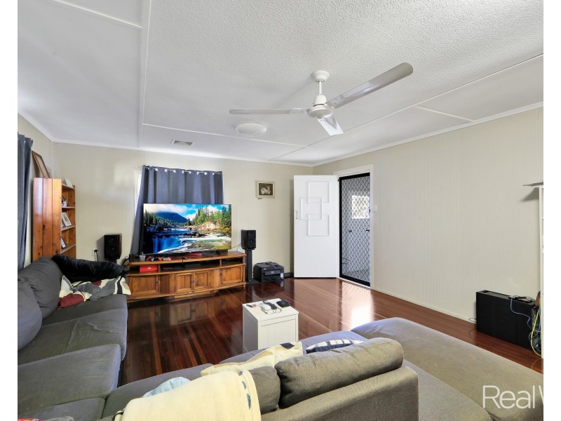 61 Dunn Road, Avenell Heights QLD 4670