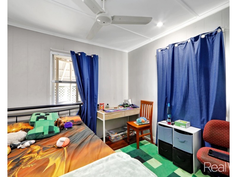 61 Dunn Road, Avenell Heights QLD 4670