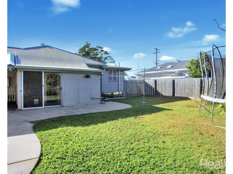 37 Totten Street, Bundaberg South QLD 4670